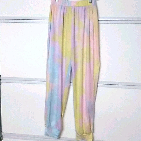 Shein active pants, women's medium - Picture 1 of 2